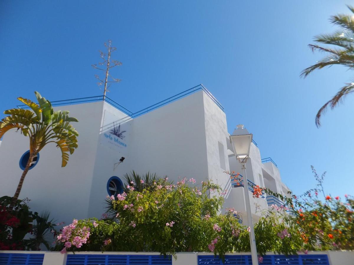 Apartmán Arto Blanco Agua Amarga  Exteriér fotografie